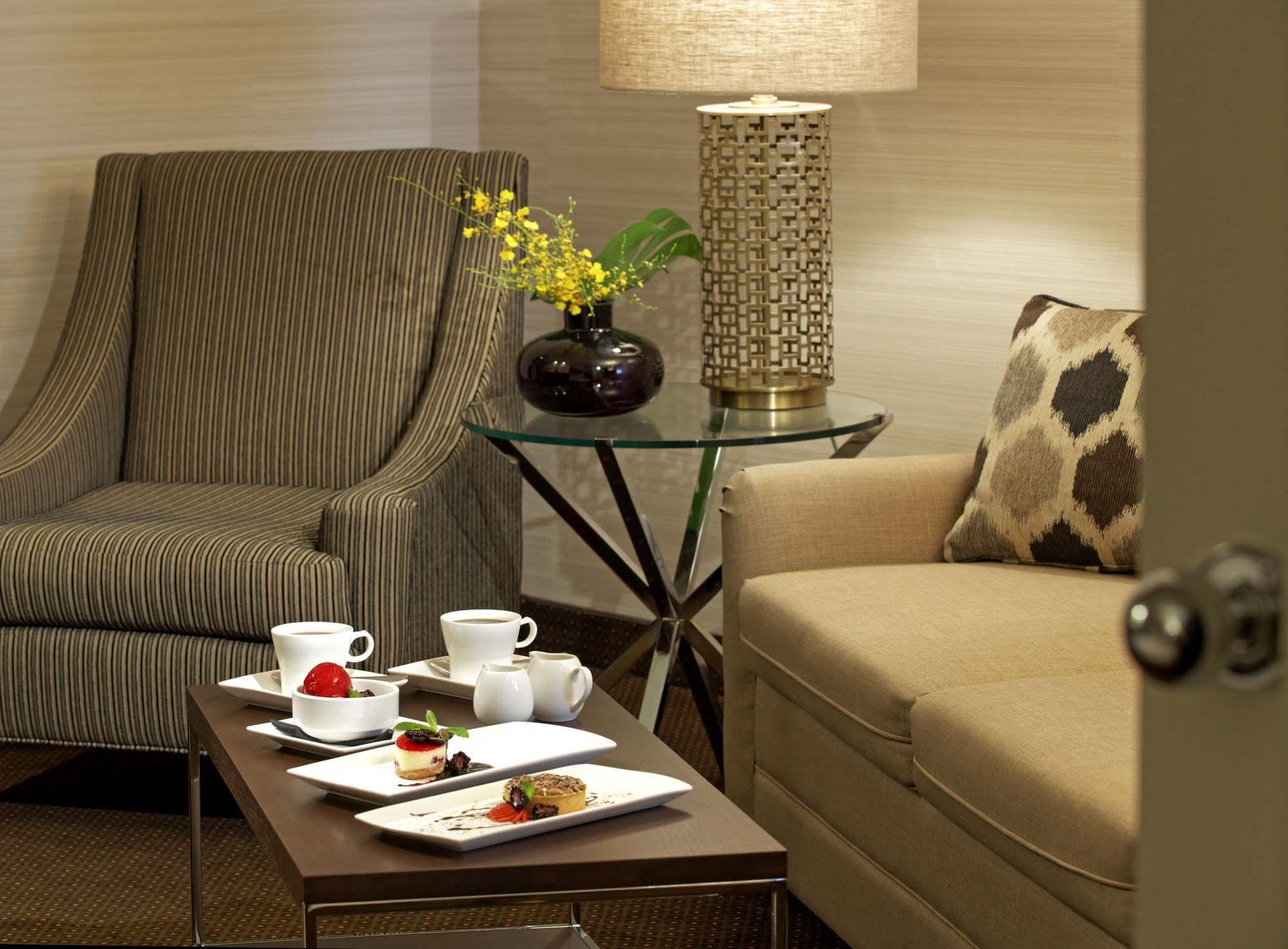 Cambridge Suites Toronto Exteriér fotografie